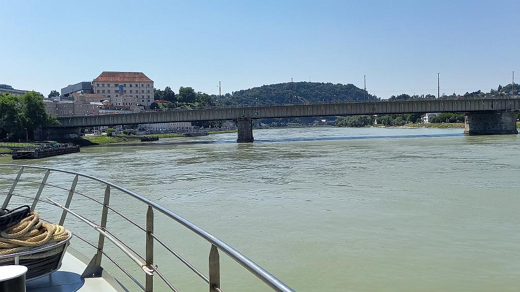 Donau (586)